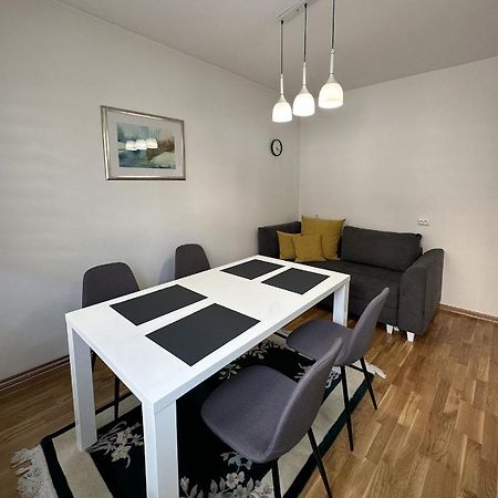 B Home Apartment For Rent Сараево Экстерьер фото