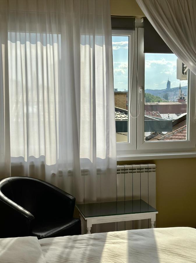 B Home Apartment For Rent Сараево Экстерьер фото